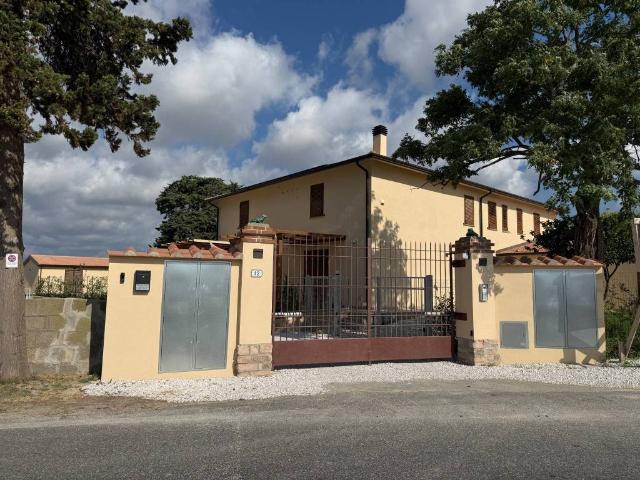 Appartamento in vendita a Venturina Terme, Campiglia Marittima