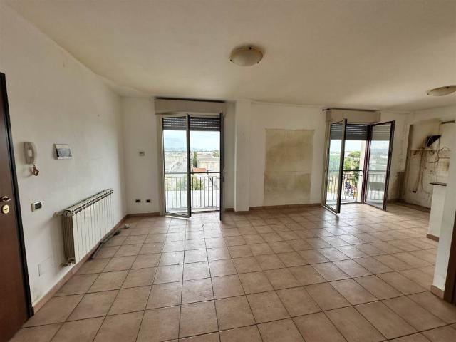 Appartamento in vendita a Venturina Terme, Campiglia Marittima