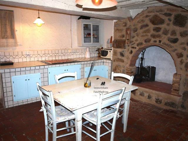 Appartamento in vendita a Campiglia Marittima, Toscana