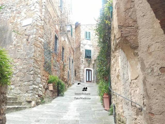 Appartamento in vendita a Campiglia Marittima, Toscana