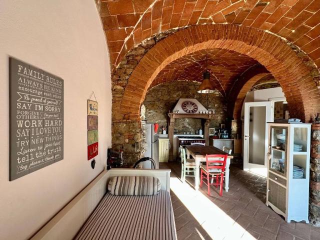 Appartamento in vendita a Campiglia Marittima, Toscana