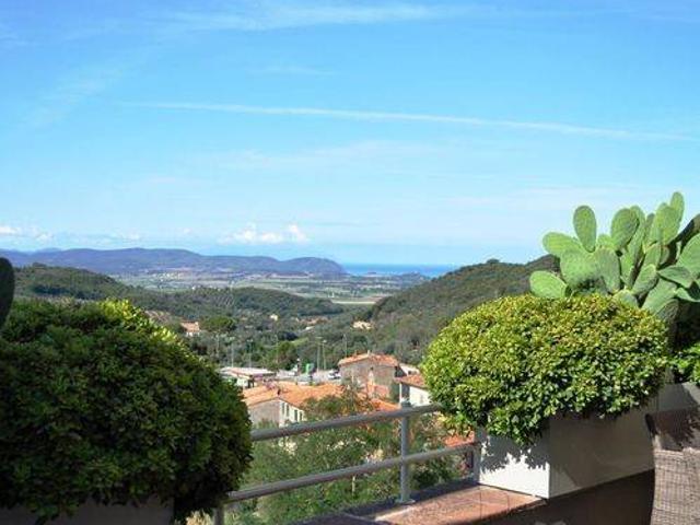 Appartamento in vendita a Campiglia Marittima, Toscana