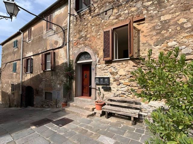 Appartamento in vendita a Campiglia Marittima, Toscana