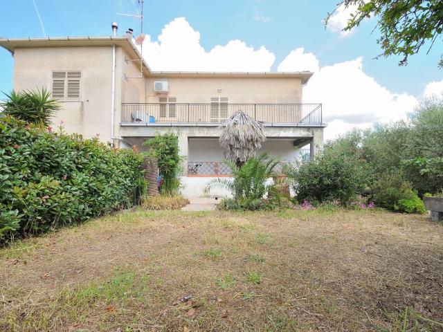 Appartamento in vendita a Campiglia Marittima, Toscana