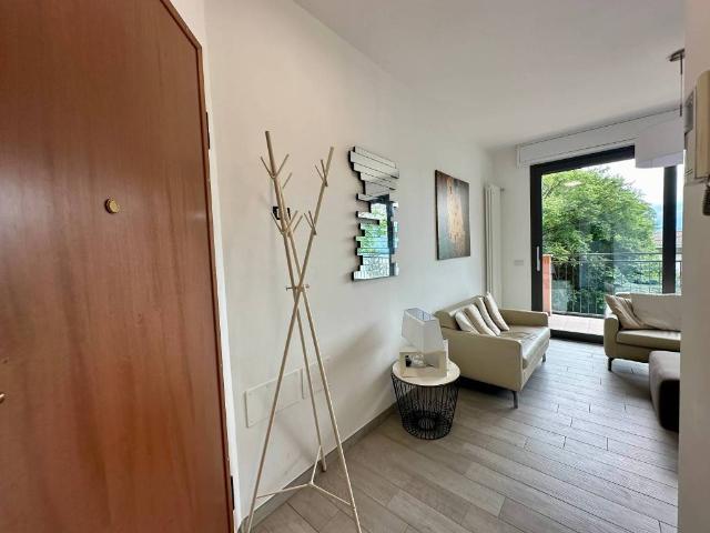 Appartamento in vendita a Lido di Campione, Campione D'italia