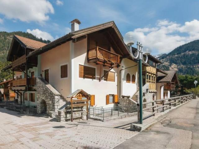 Appartamento in vendita a Comun General de Fascia, Campitello Di Fassa