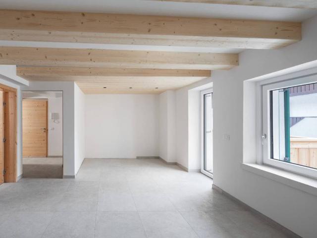 Appartamento in vendita a Comun General de Fascia, Campitello Di Fassa