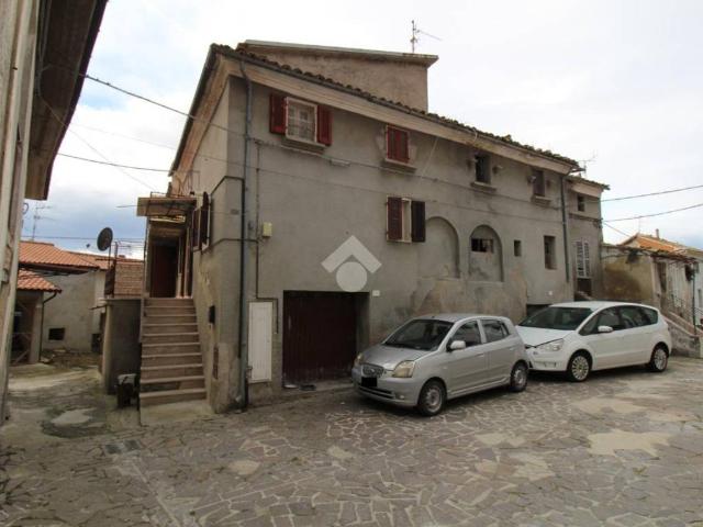 Appartamento in vendita a Campli, Abruzzo