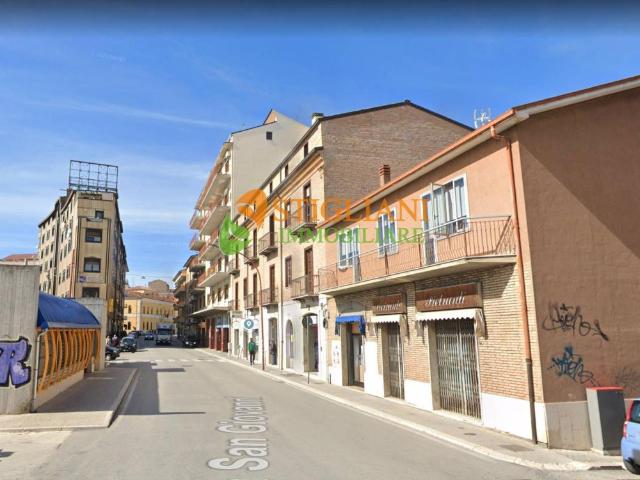 Appartamento in vendita a Campobasso, Molise