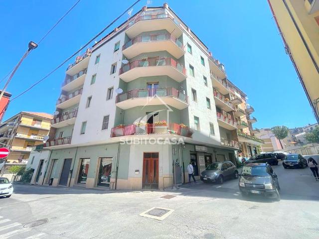 Appartamento in vendita a Campobasso, Molise