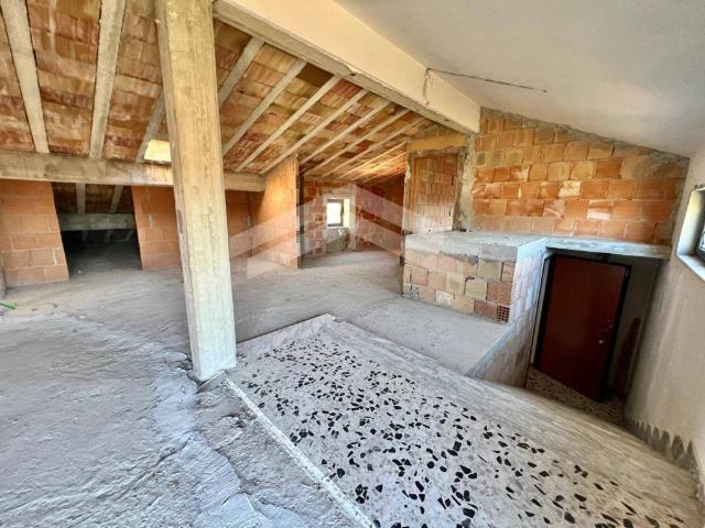 Appartamento in vendita a Campobasso, Molise