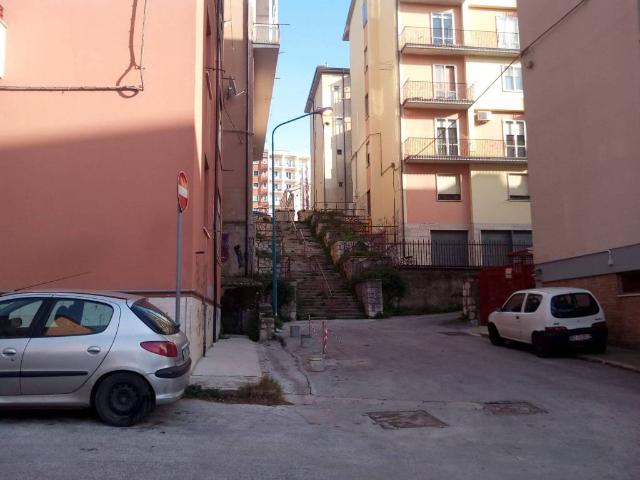 Appartamento in vendita a Campobasso, Molise