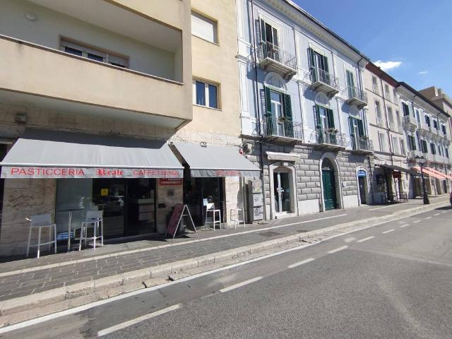 Appartamento in vendita a Campobasso, Molise