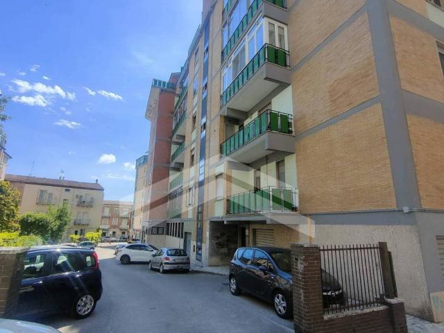Appartamento in vendita a Campobasso, Molise