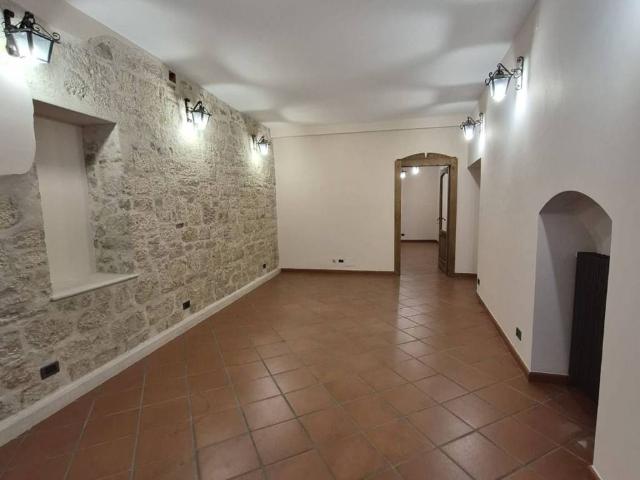 Appartamento in vendita a Centro storico, Campobasso