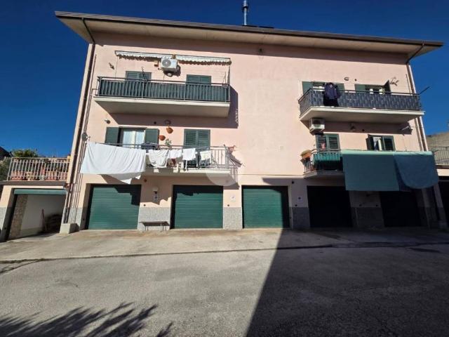 Appartamento in vendita a Campodipietra, Molise
