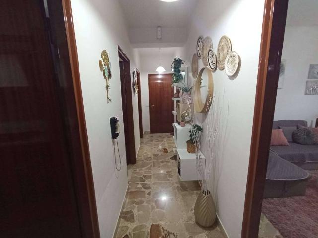 Appartamento in vendita a Campofelice Di Roccella, Sicilia