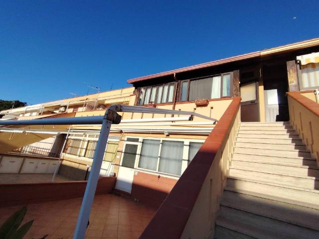 Appartamento in vendita a Campofelice Di Roccella, Sicilia