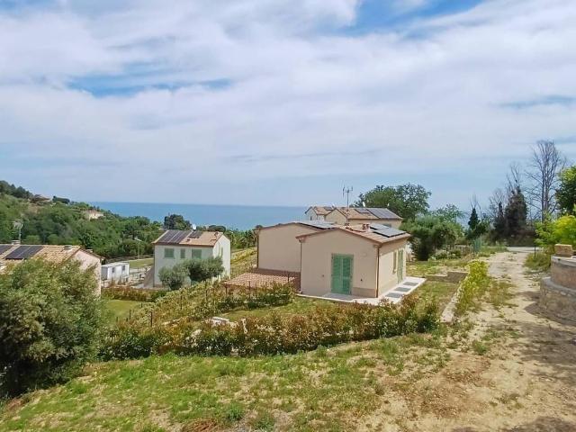 Appartamento in vendita a Tre Camini, Campofilone