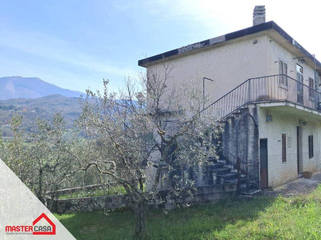 Appartamento in vendita a Campoli Appennino, Lazio