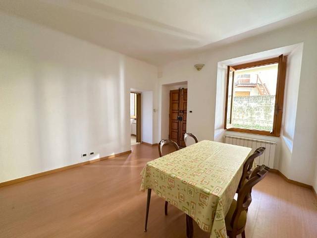 Appartamento in vendita a Campomorone, Liguria