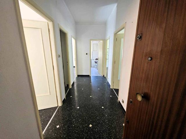 Appartamento in vendita a Campomorone, Liguria