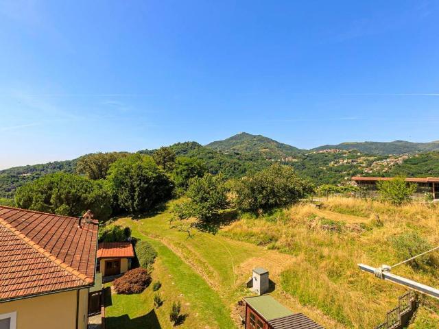 Appartamento in vendita a Campomorone, Liguria