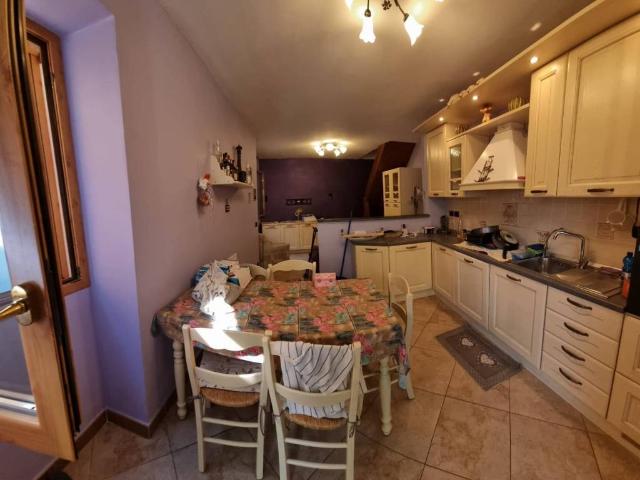 Appartamento in vendita a Trinità, Camporosso
