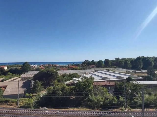 Appartamento in vendita a Camporosso mare, Camporosso