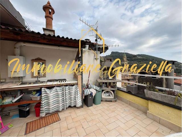 Appartamento in vendita a Camporosso, Liguria