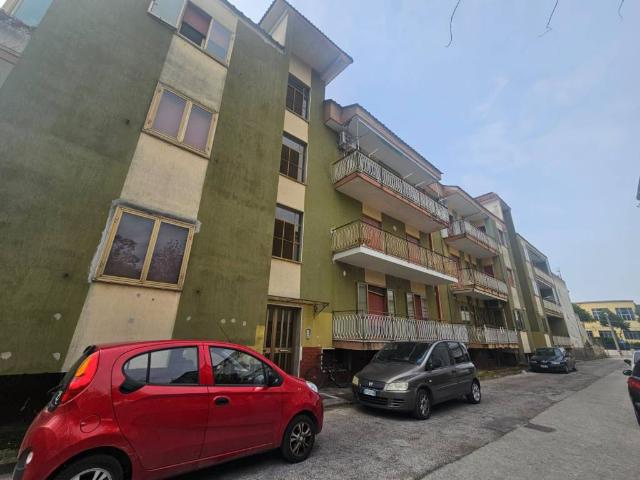 Appartamento in vendita a Camposano, Campania