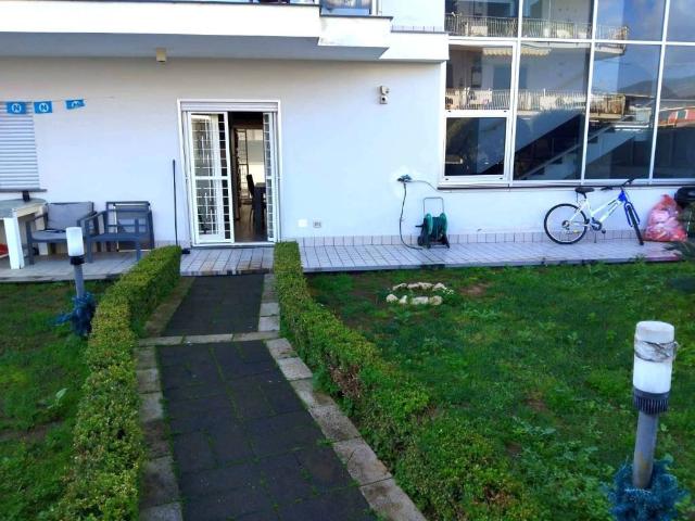 Appartamento in vendita a Camposano, Campania