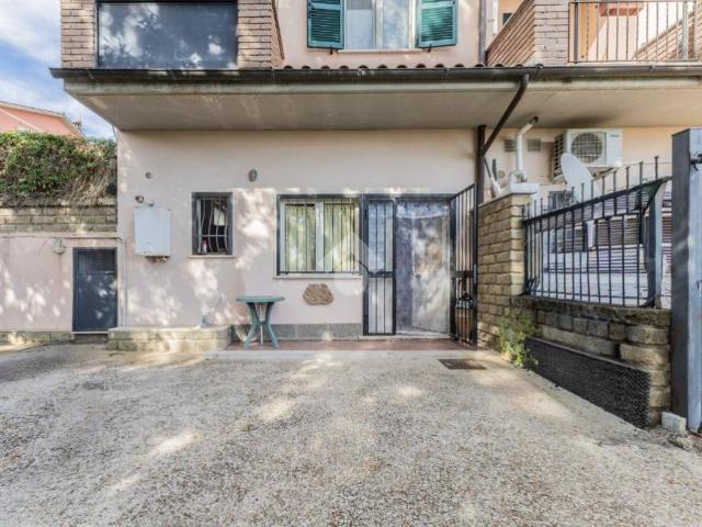 Appartamento in vendita a Canale Monterano, Roma Capitale