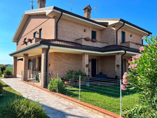 Appartamento in vendita a Canaro, Veneto