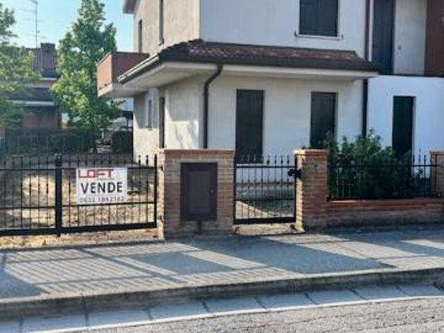 Appartamento in vendita a Canaro, Veneto