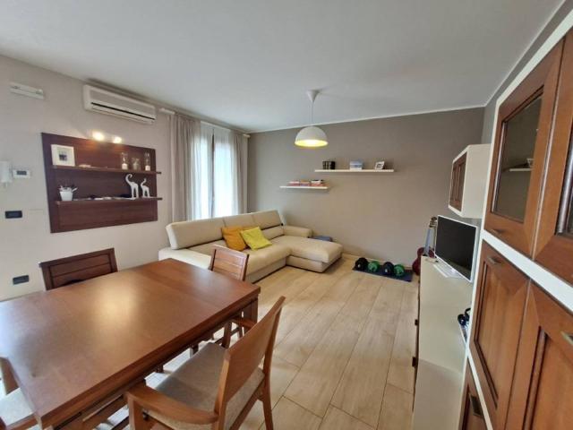 Appartamento in vendita a Canaro, Rovigo