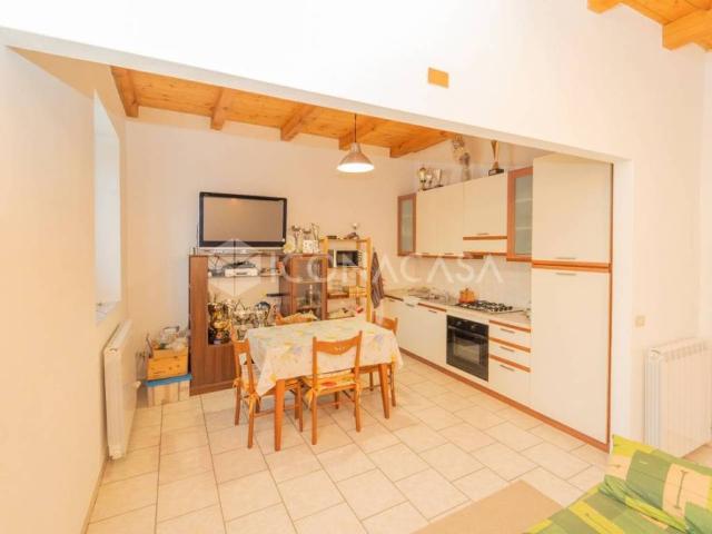 Appartamento in vendita a Canegrate, Lombardia