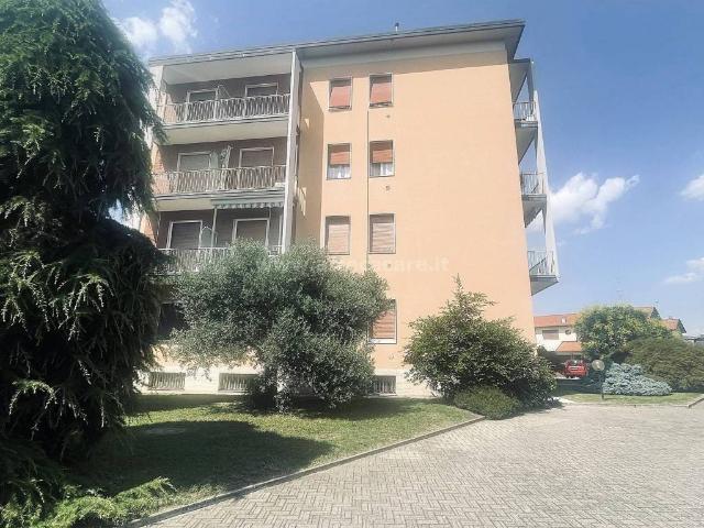 Appartamento in vendita a Canegrate, Lombardia