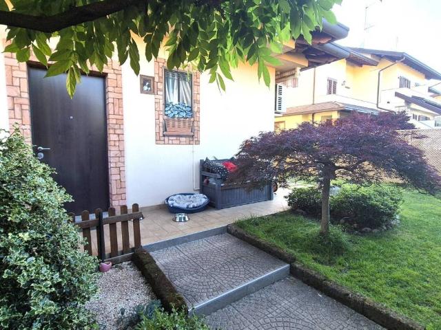 Appartamento in vendita a Canegrate, Lombardia