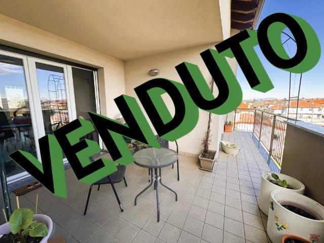 Appartamento in vendita a Canegrate, Lombardia