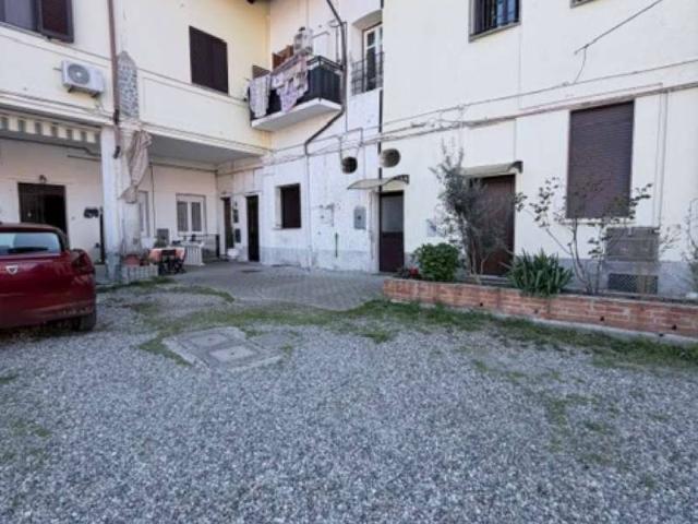 Appartamento in vendita a Canegrate, Lombardia
