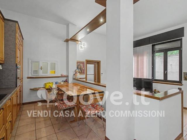 Appartamento in vendita a Canegrate, Lombardia