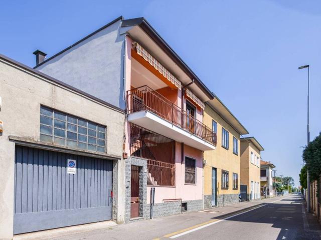 Appartamento in vendita a Canegrate, Lombardia