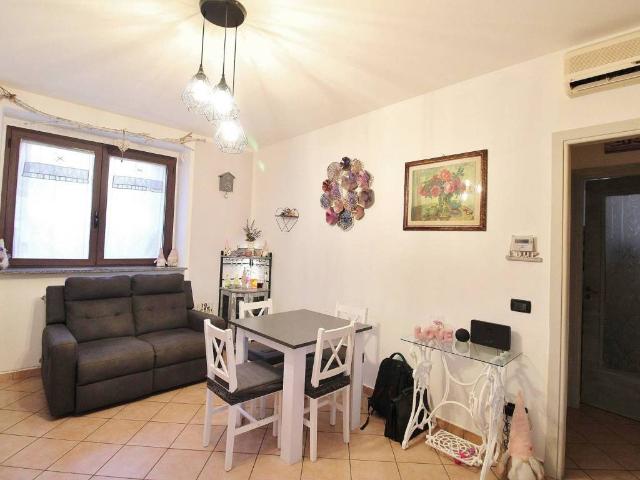 Appartamento in vendita a Canegrate, Milano