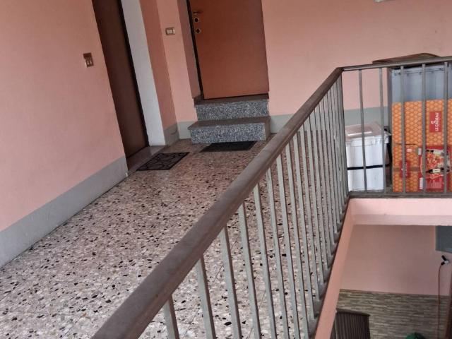 Appartamento in vendita a Canegrate, Lombardia