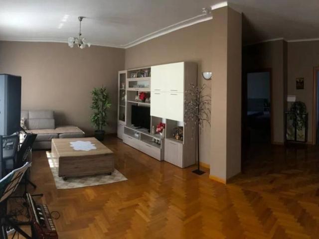 Appartamento in vendita a Canelli, Asti