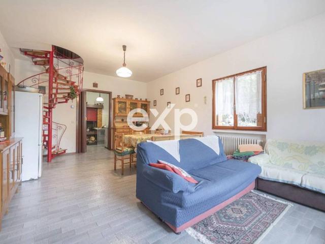 Villa Indipendente in vendita a Caneva, Friuli-Venezia Giulia