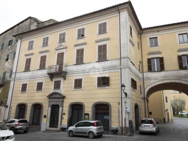 Appartamento in vendita a Canino, Lazio