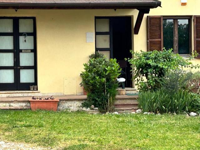 Appartamento in vendita a Cannara, Umbria