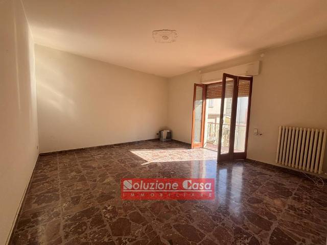 Appartamento in vendita a Puglia, Barletta-andria-trani